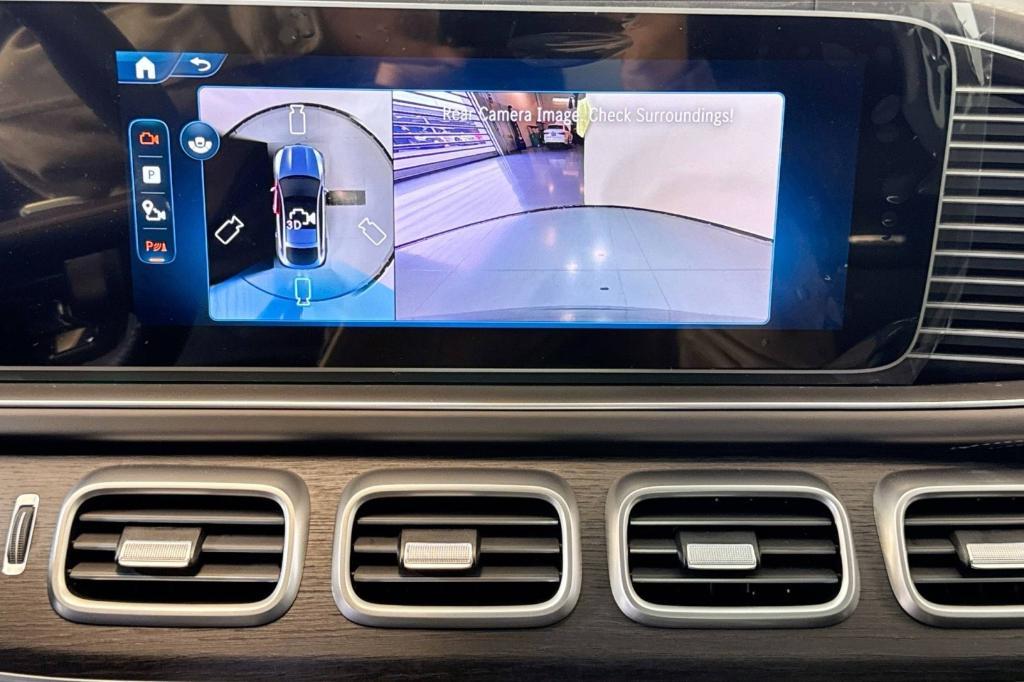 new 2026 Mercedes-Benz AMG GLE 53 car, priced at $103,925