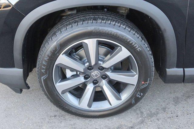 new 2025 Honda Pilot car, priced at $54,530
