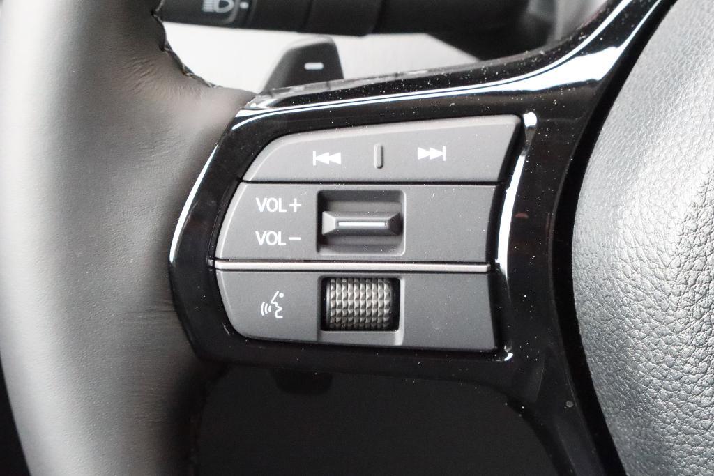 new 2025 Honda Pilot car, priced at $54,985