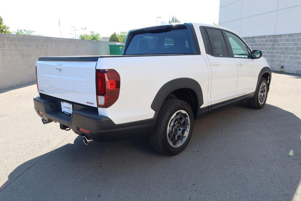 new 2024 Honda Ridgeline car, priced at $42,725