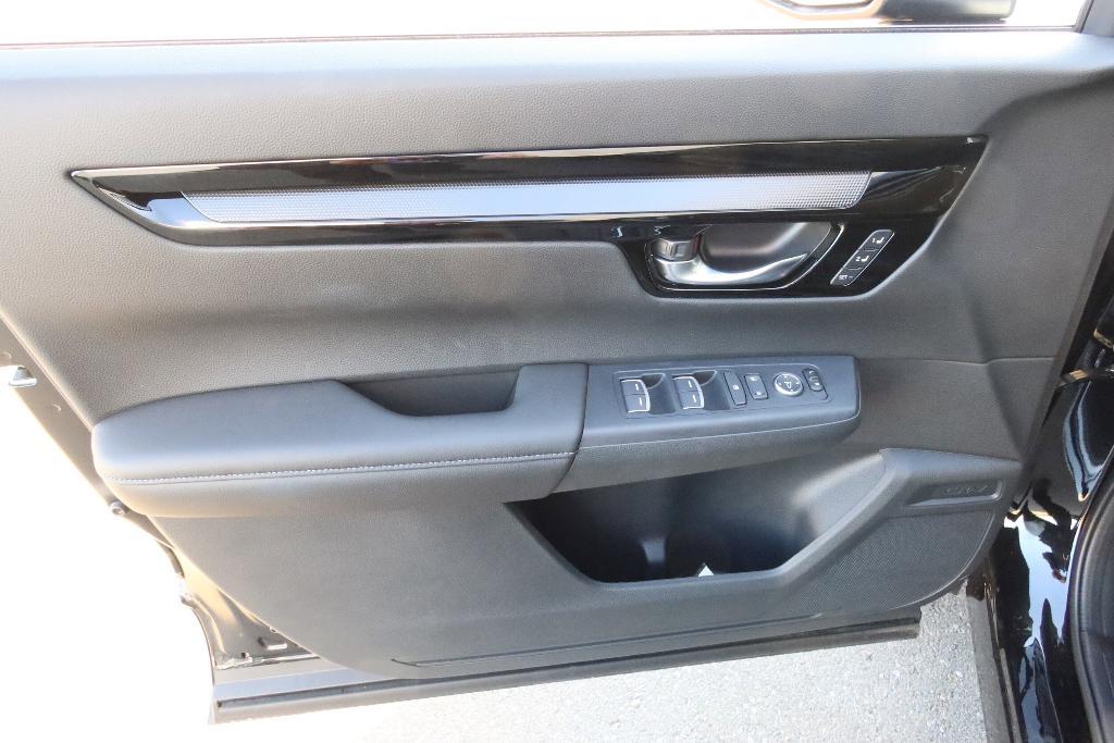 new 2025 Honda CR-V car, priced at $37,895