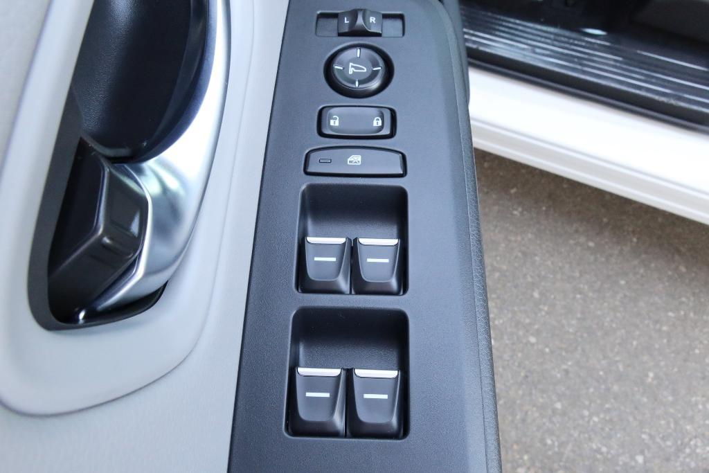 new 2025 Honda Pilot car, priced at $48,280