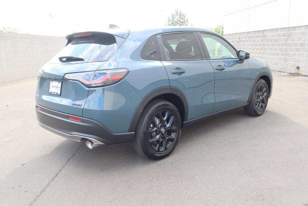 new 2025 Honda HR-V car, priced at $30,850