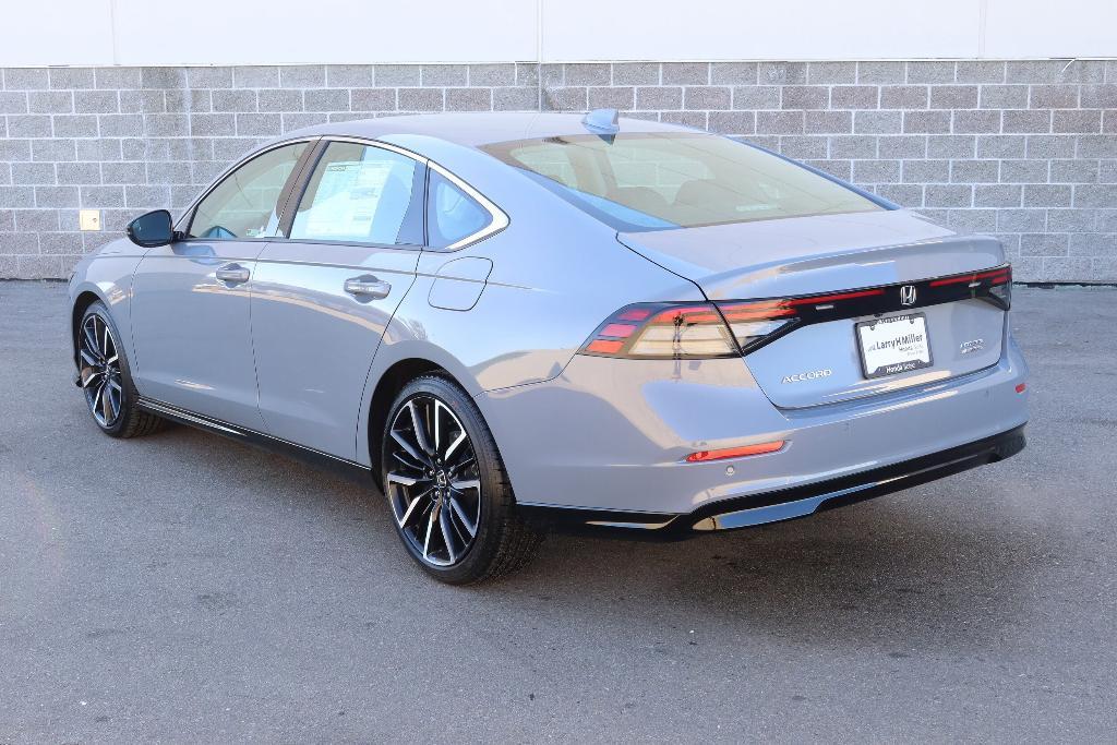 new 2025 Honda Accord Hybrid car, priced at $38,235