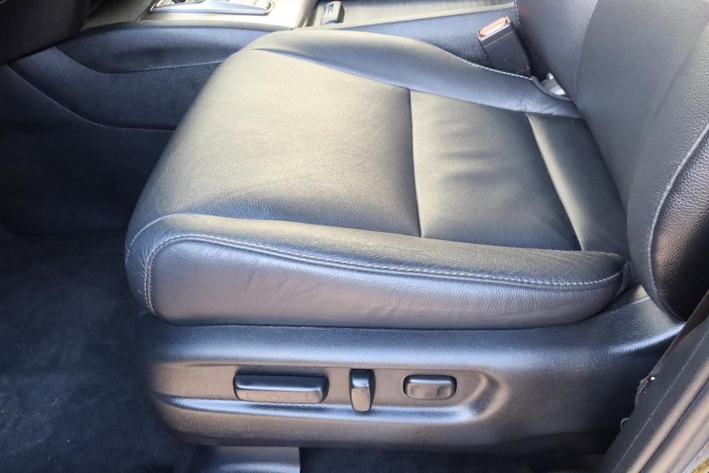 used 2022 Honda Pilot car, priced at $34,643