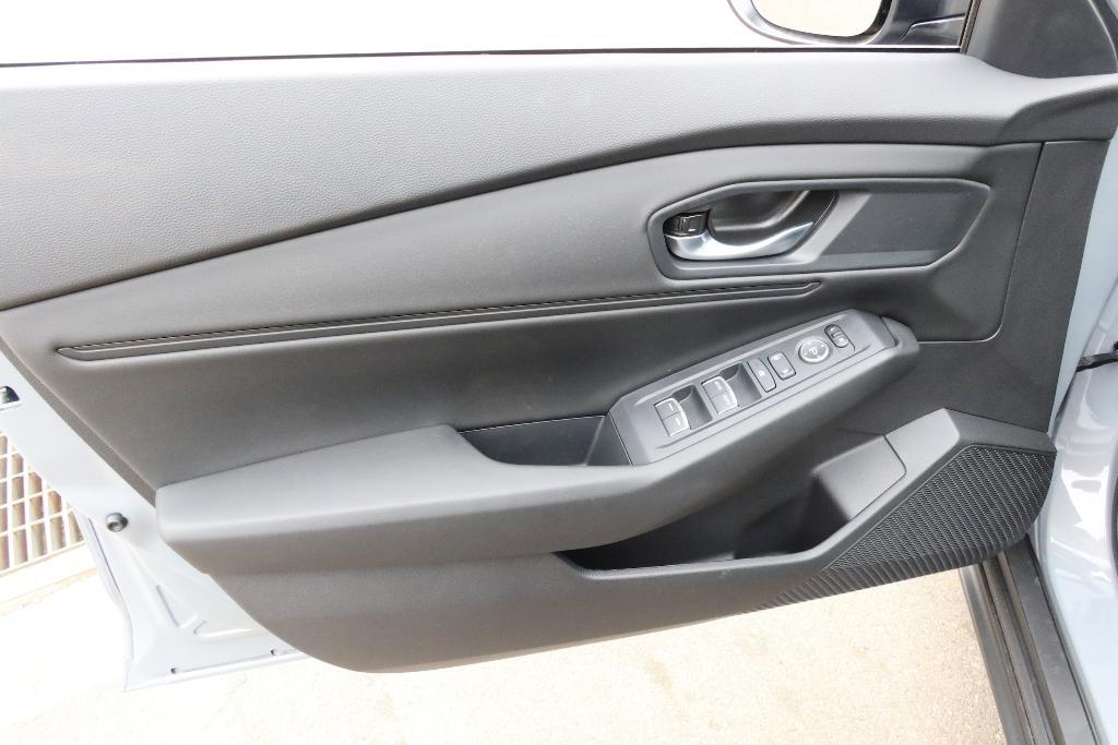 new 2025 Honda Accord car, priced at $30,897