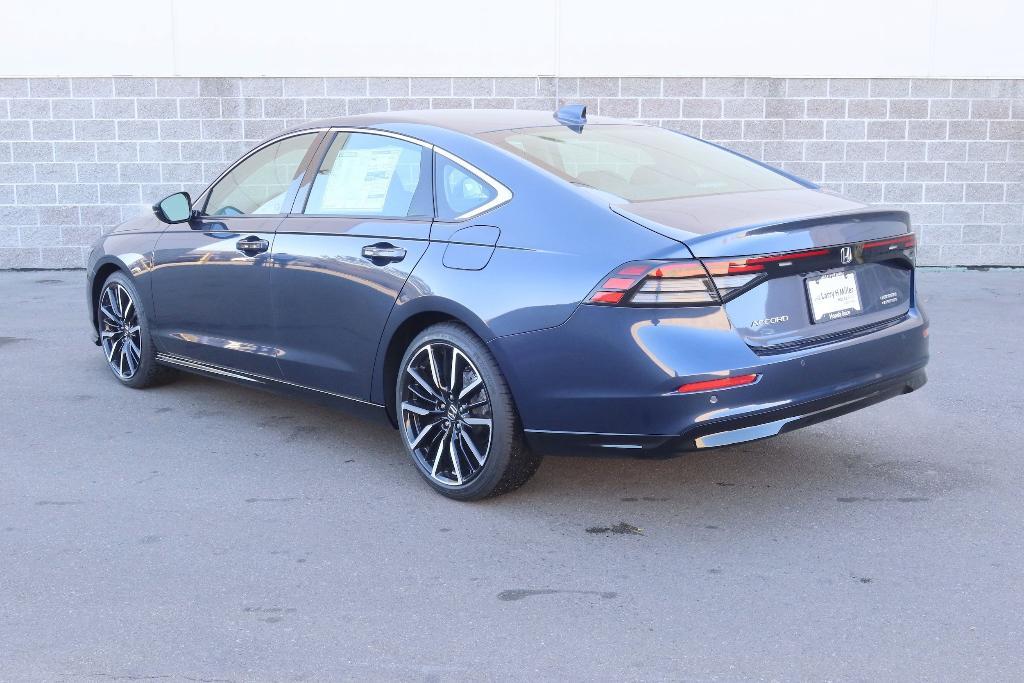 new 2025 Honda Accord Hybrid car, priced at $37,804