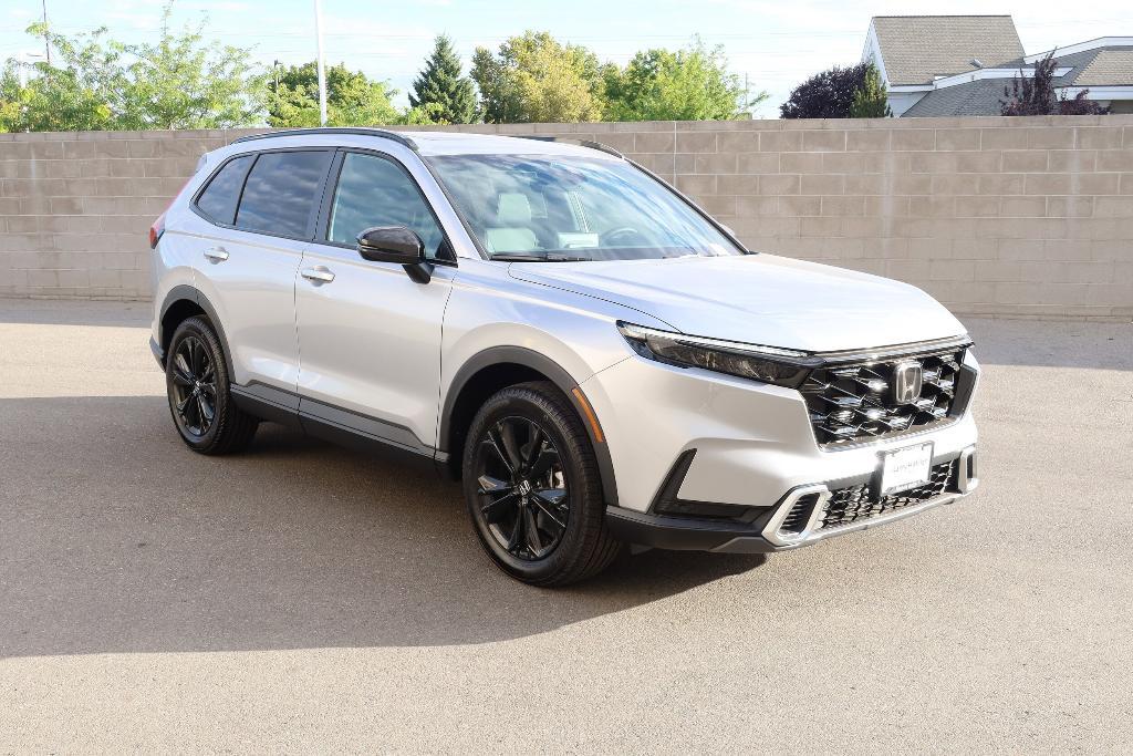 new 2026 Honda CR-V Hybrid car, priced at $43,700