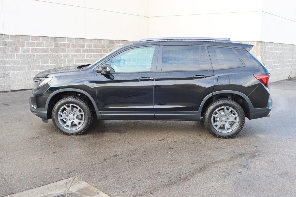 new 2025 Honda Passport car, priced at $43,966