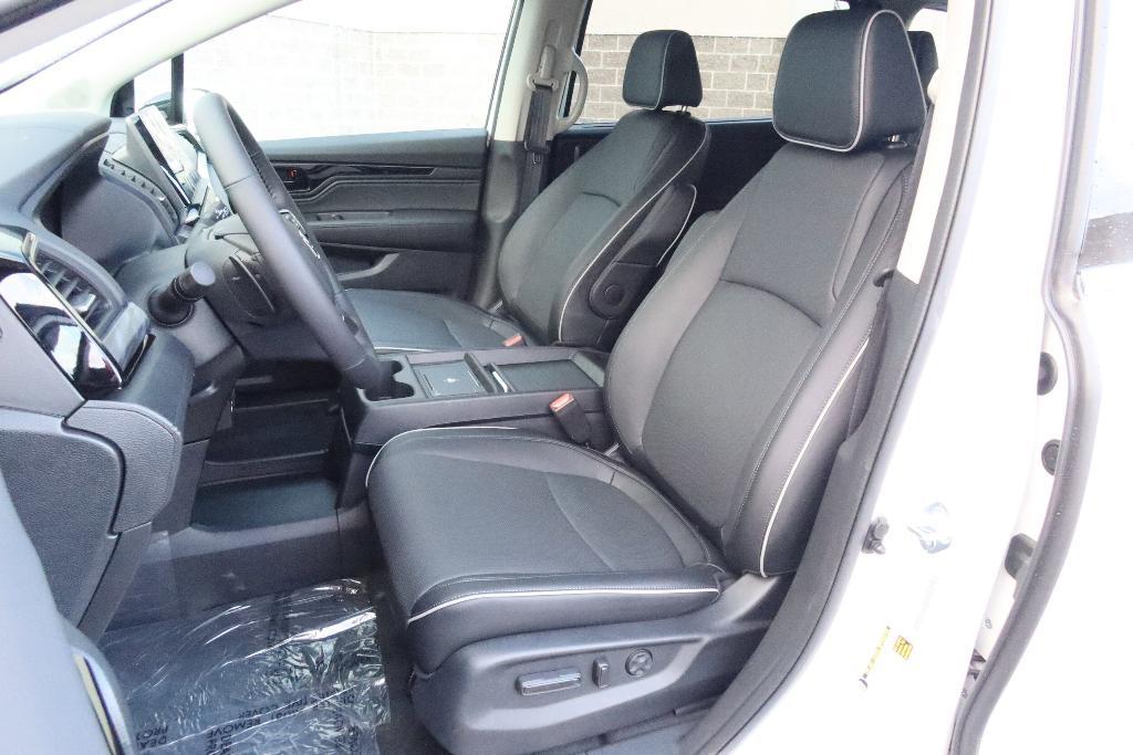 new 2025 Honda Odyssey car, priced at $53,085