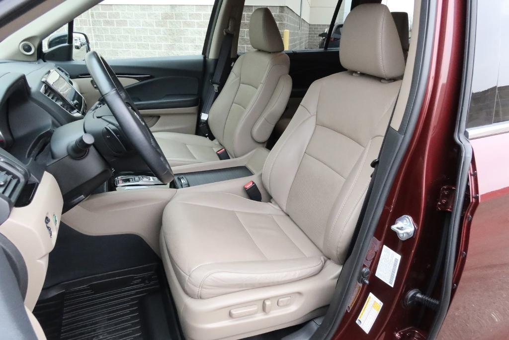 used 2022 Honda Pilot car, priced at $39,533