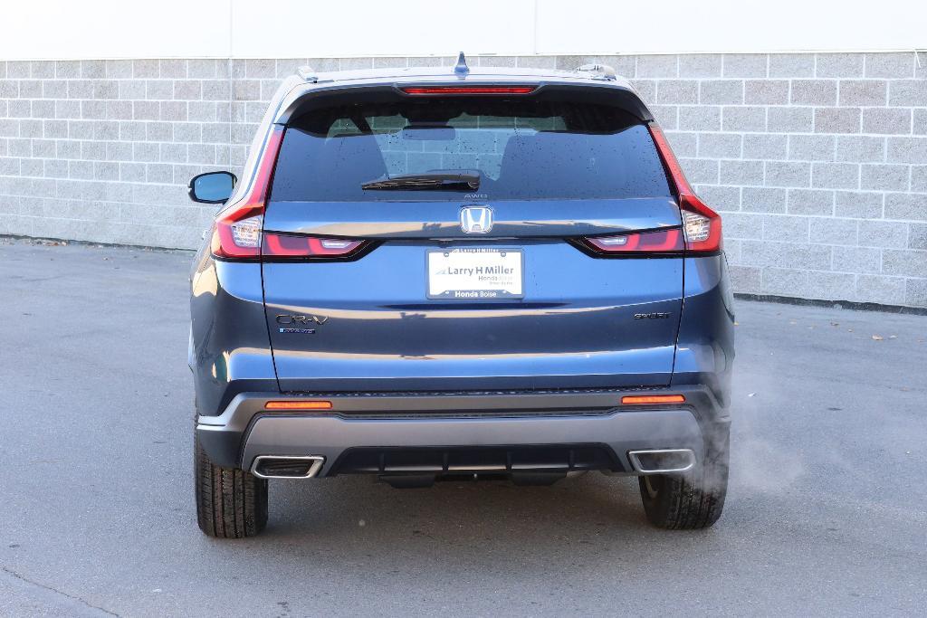 new 2026 Honda CR-V Hybrid car, priced at $38,580