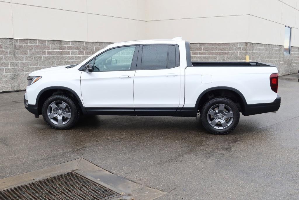 new 2025 Honda Ridgeline car, priced at $44,602