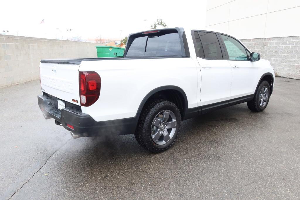 new 2025 Honda Ridgeline car, priced at $44,602