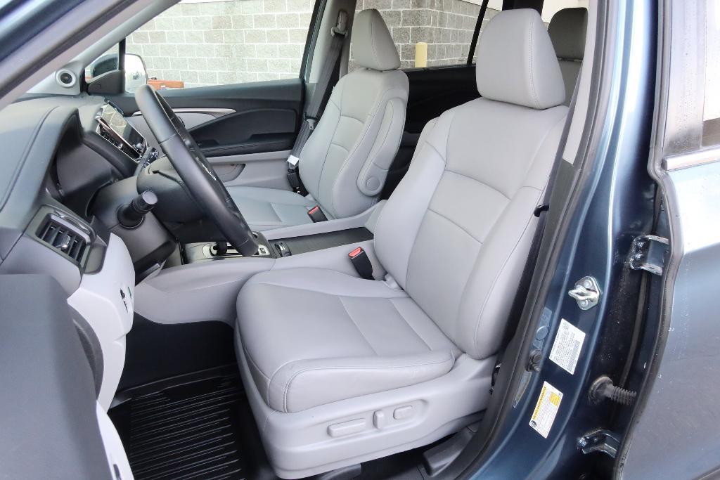 used 2020 Honda Pilot car, priced at $26,696