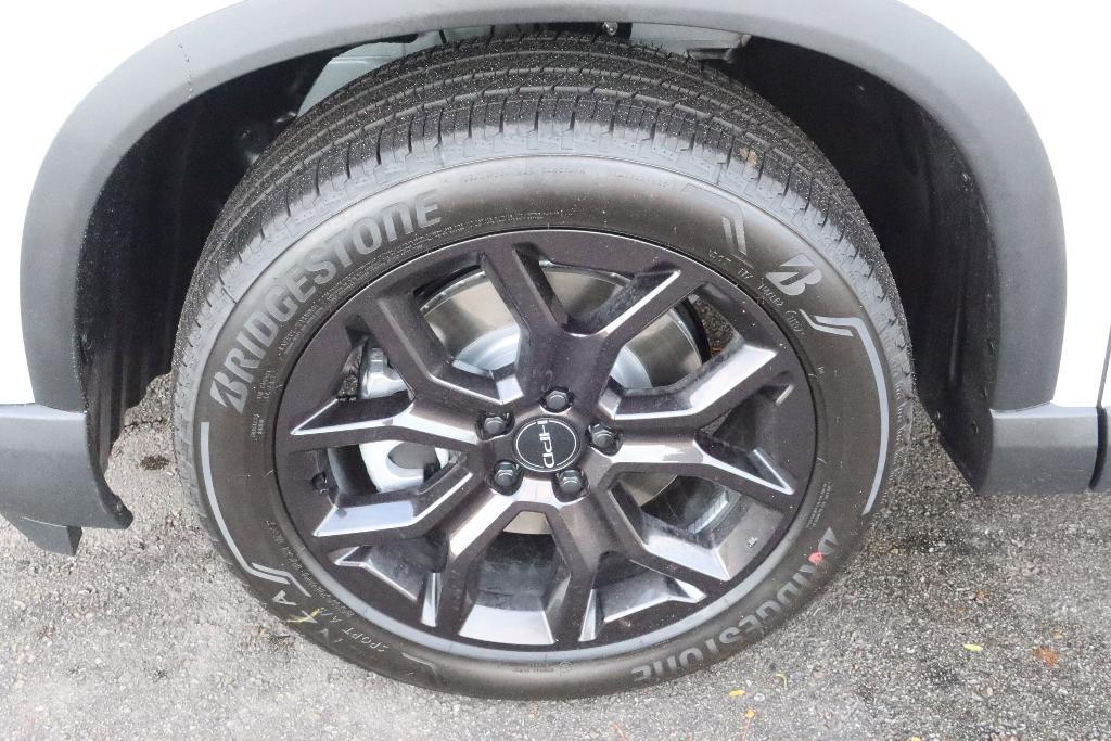 new 2025 Honda Pilot car, priced at $54,480