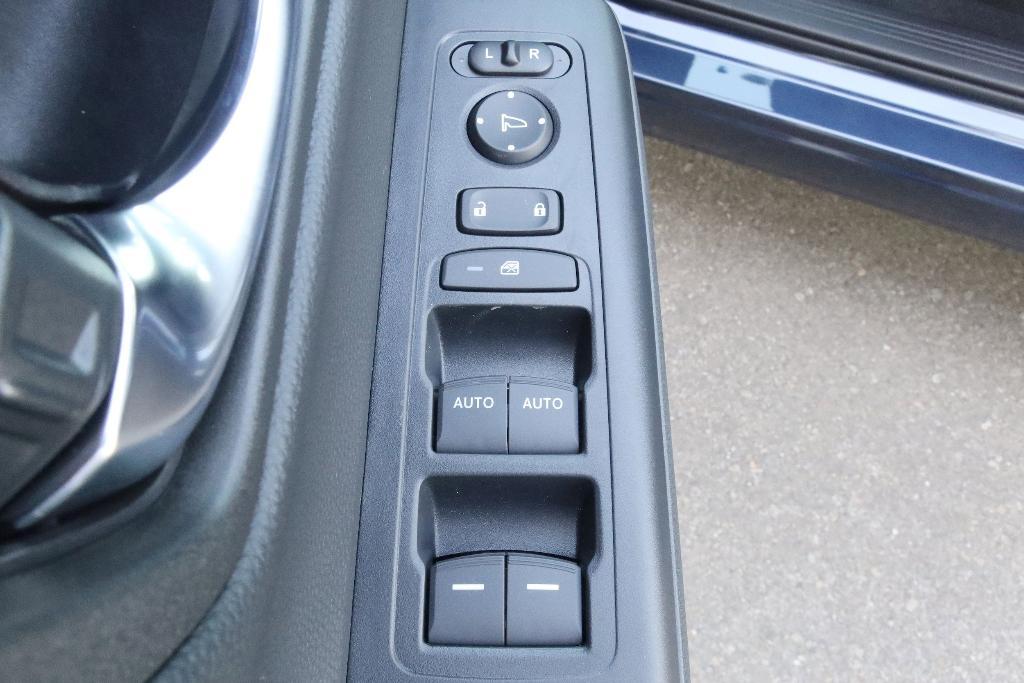 new 2026 Honda CR-V Hybrid car, priced at $40,250