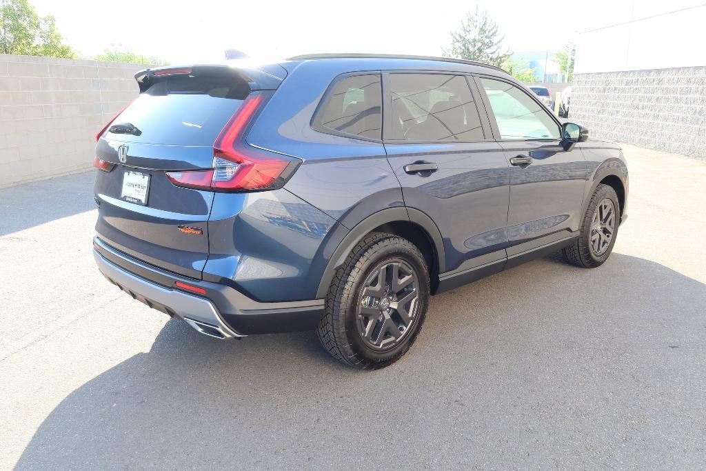 new 2026 Honda CR-V Hybrid car, priced at $40,250