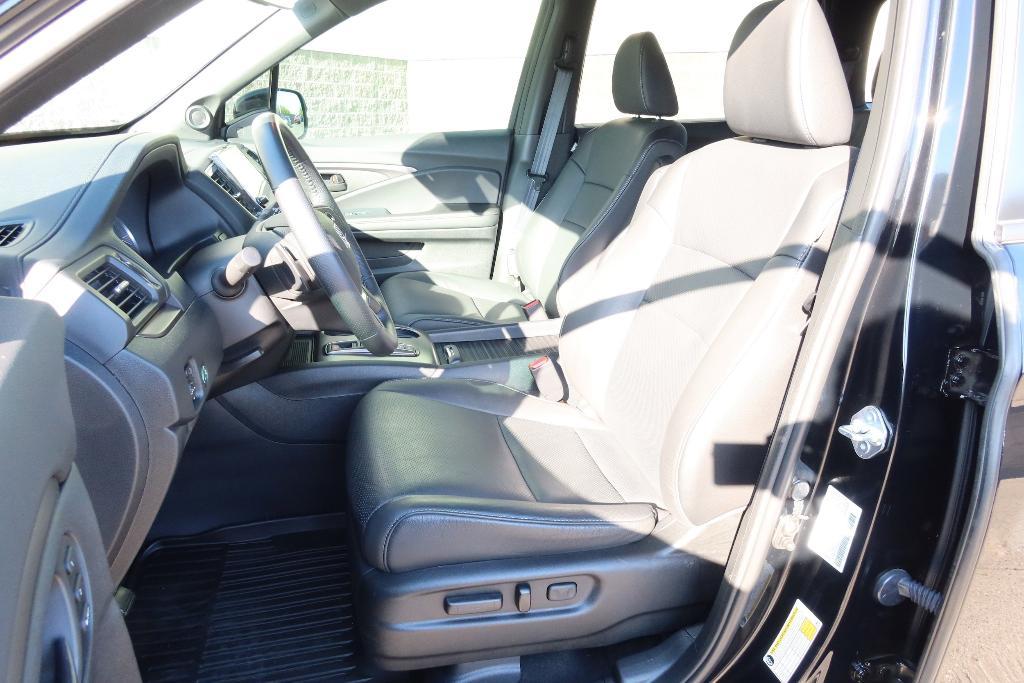 used 2023 Honda Passport car, priced at $34,998