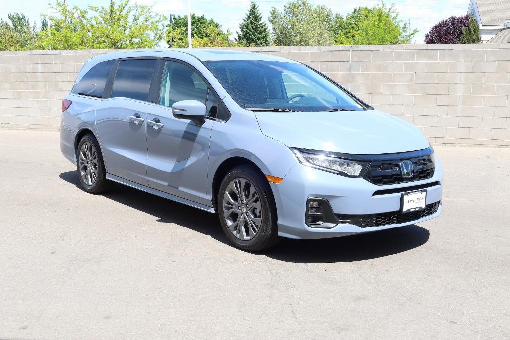 new 2025 Honda Odyssey car, priced at $47,565