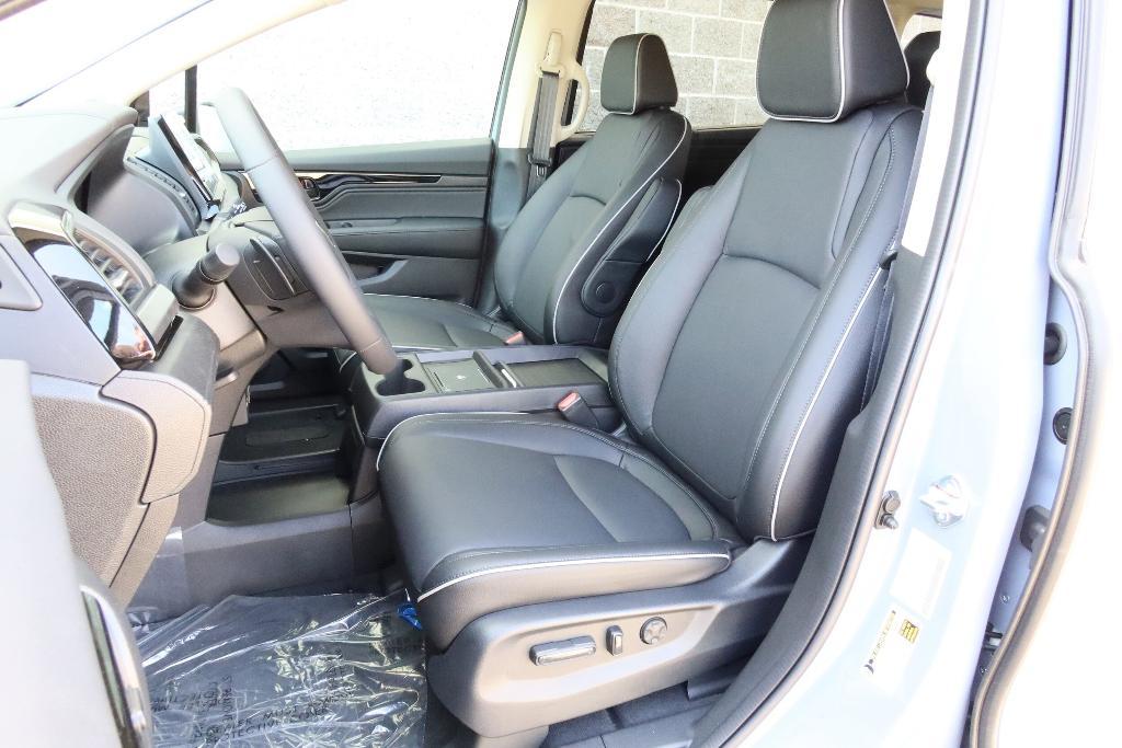 new 2025 Honda Odyssey car, priced at $46,166
