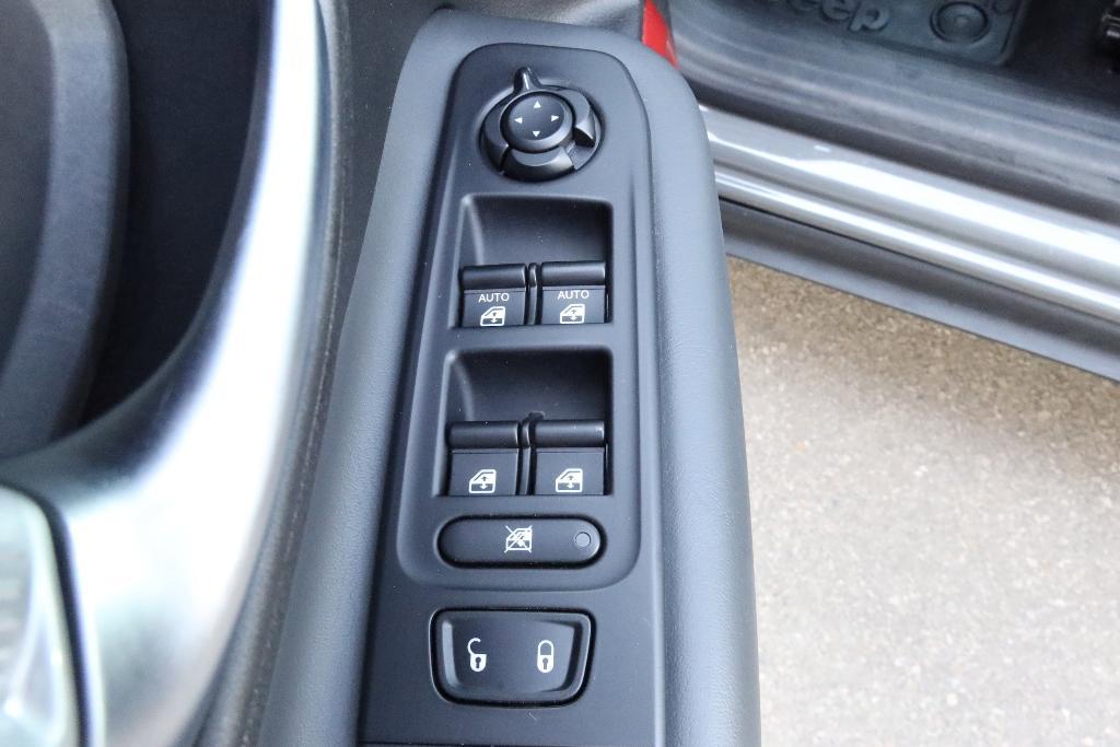 used 2022 Jeep Renegade car, priced at $20,998
