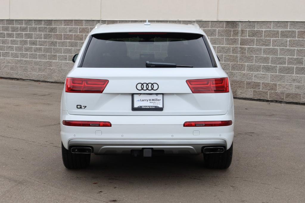 used 2019 Audi Q7 car, priced at $23,222