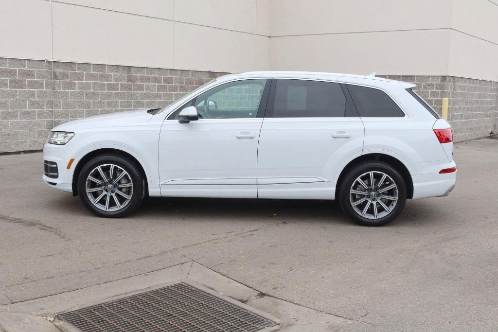 used 2019 Audi Q7 car, priced at $23,222