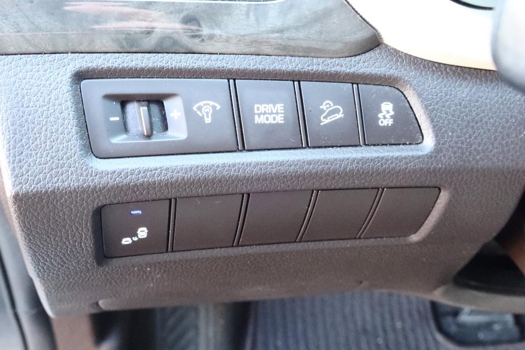 used 2017 Hyundai Santa Fe Sport car, priced at $12,118