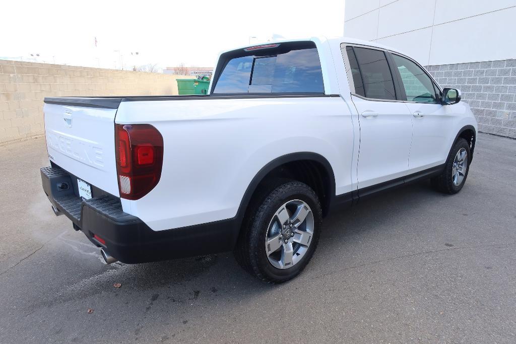 new 2025 Honda Ridgeline car, priced at $44,885