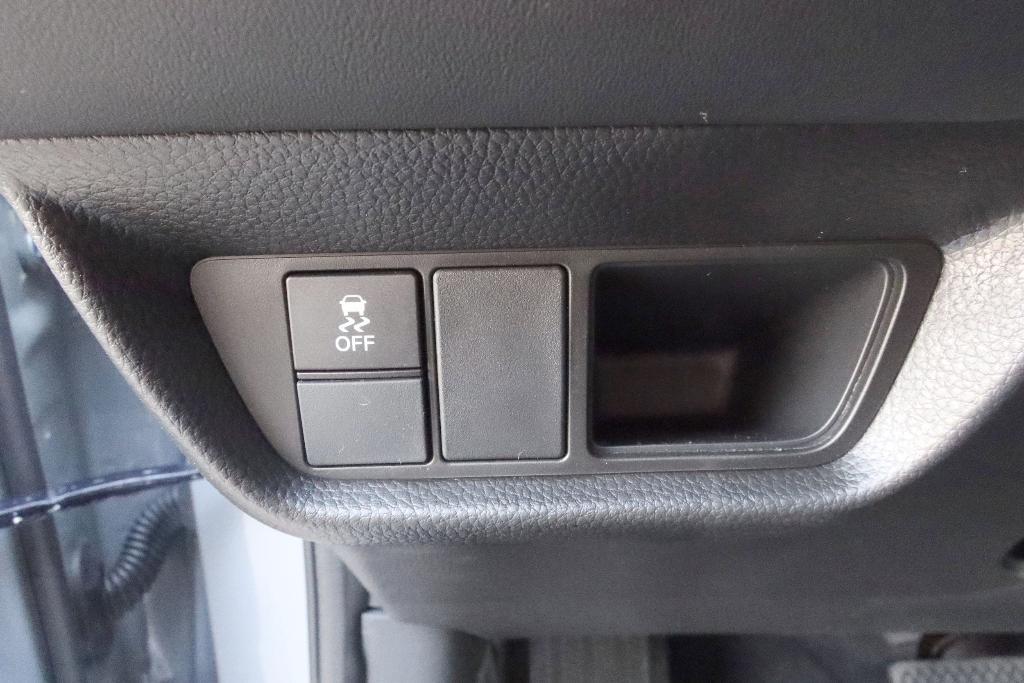 new 2025 Honda HR-V car, priced at $30,350