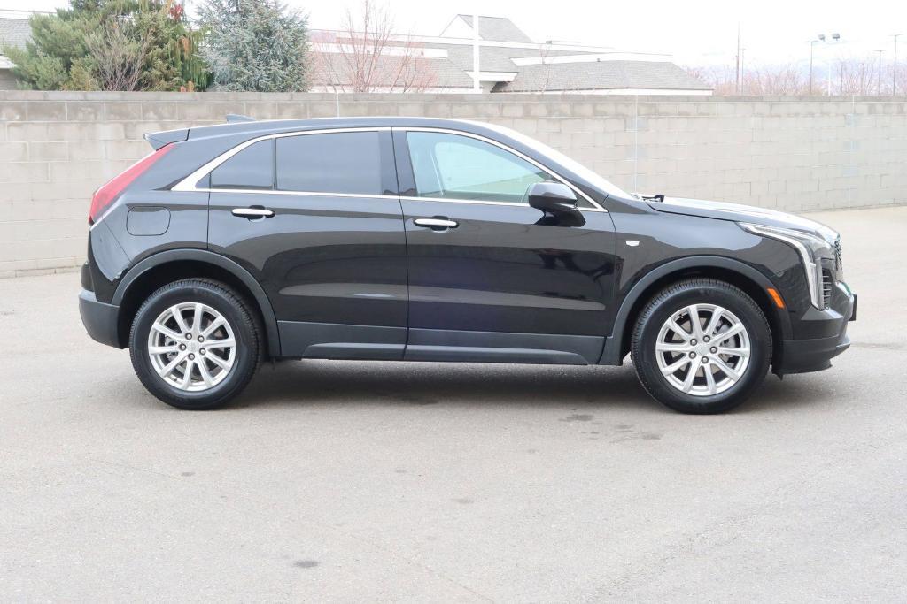 used 2021 Cadillac XT4 car, priced at $23,405