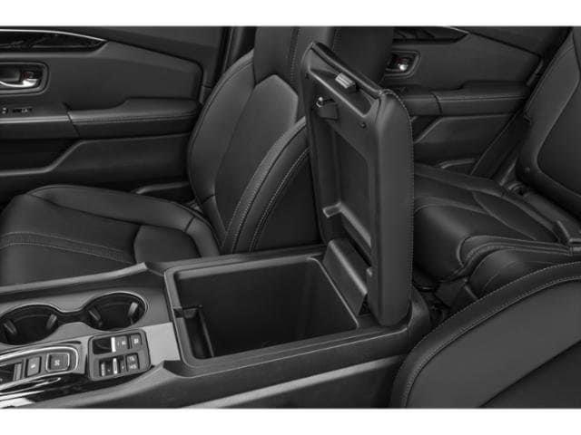 new 2025 Honda Pilot car, priced at $47,550