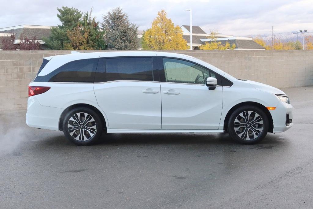 new 2025 Honda Odyssey car, priced at $49,538