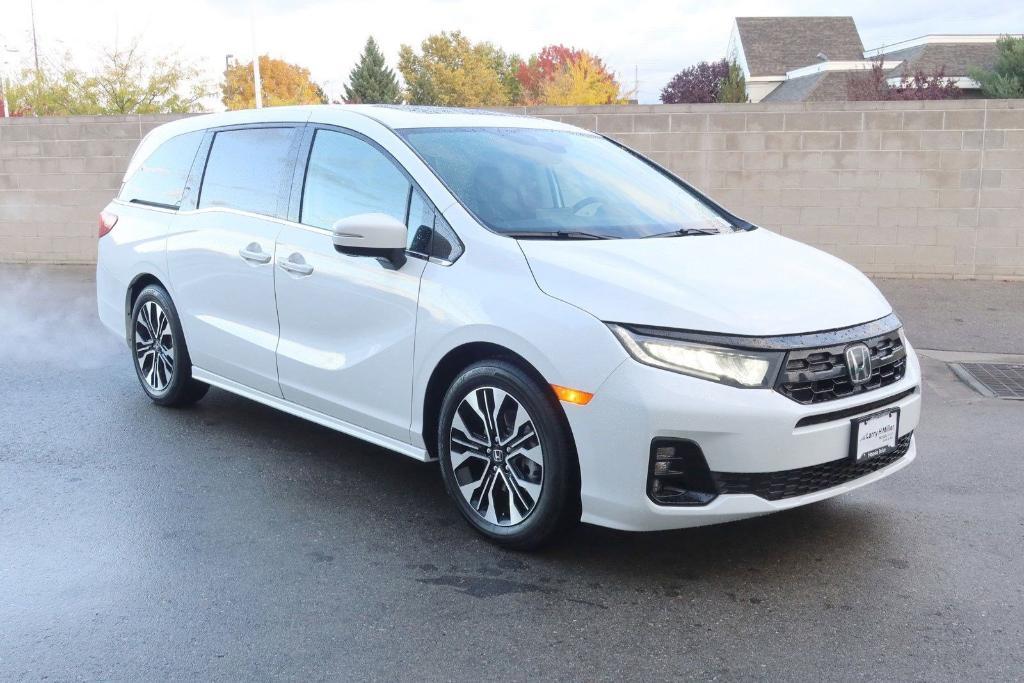 new 2025 Honda Odyssey car, priced at $49,538