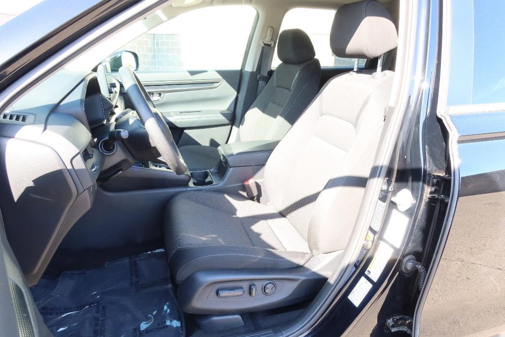 used 2024 Honda CR-V car, priced at $32,998
