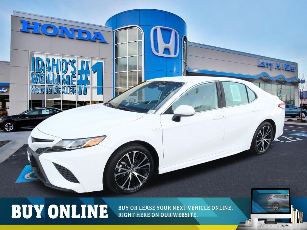 used 2020 Toyota Camry Hybrid car, priced at $22,614