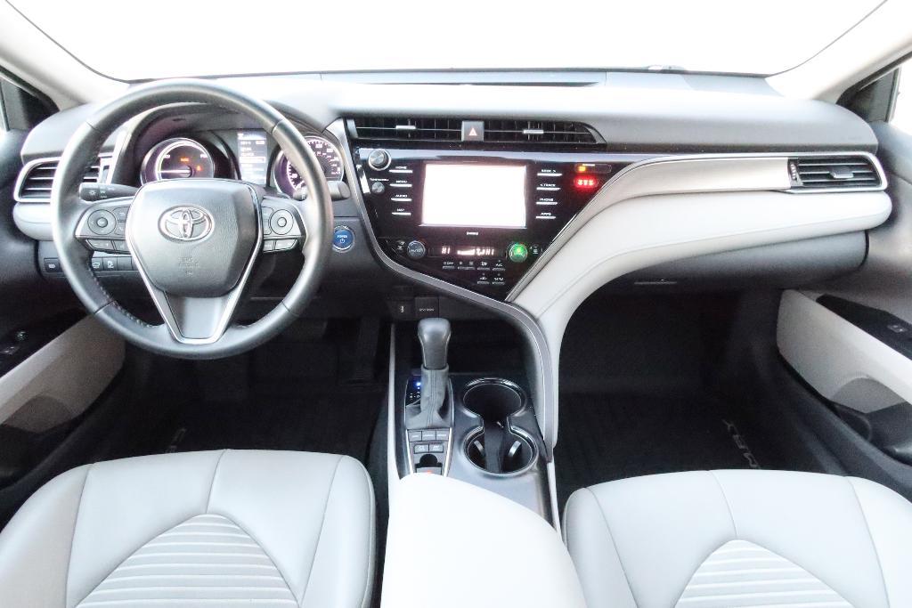 used 2020 Toyota Camry Hybrid car, priced at $21,476