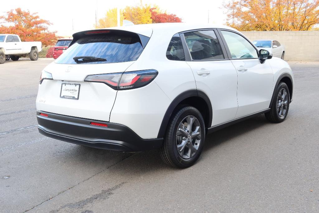 new 2026 Honda HR-V car, priced at $29,605