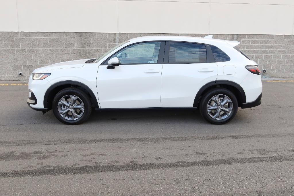 new 2026 Honda HR-V car, priced at $29,605