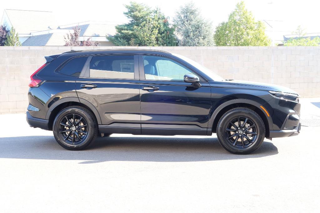 new 2026 Honda CR-V Hybrid car, priced at $41,675