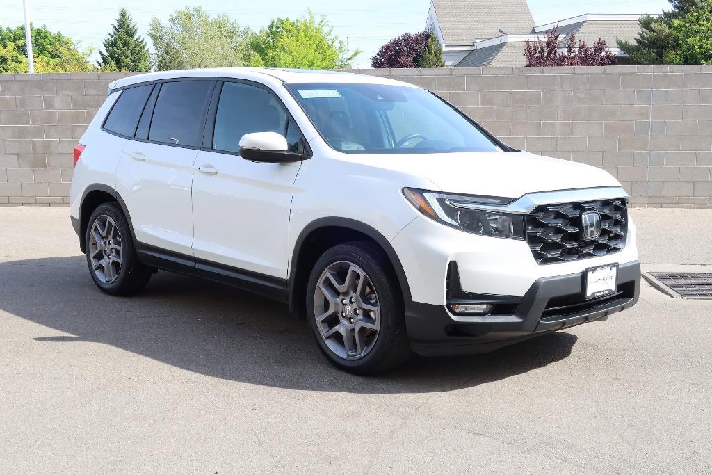 used 2022 Honda Passport car, priced at $33,112