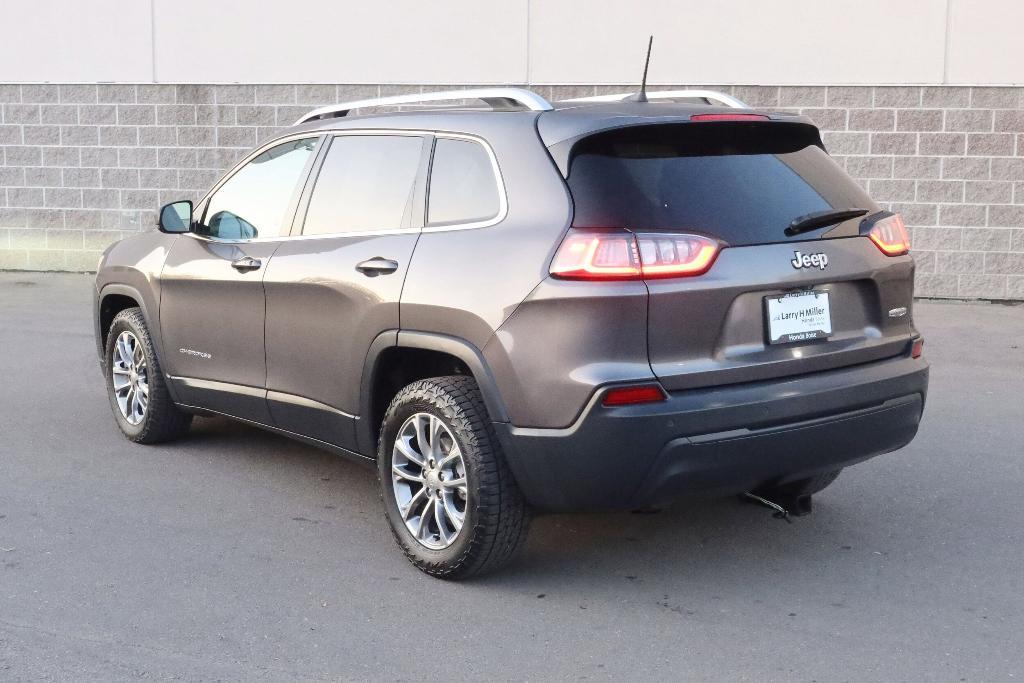 used 2019 Jeep Cherokee car, priced at $15,894