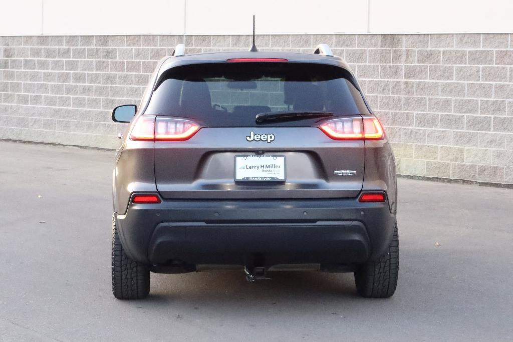 used 2019 Jeep Cherokee car, priced at $15,894