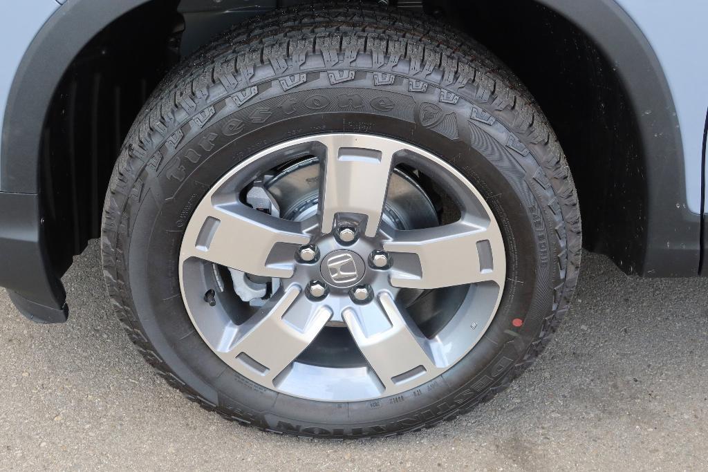 new 2025 Honda Ridgeline car, priced at $45,427