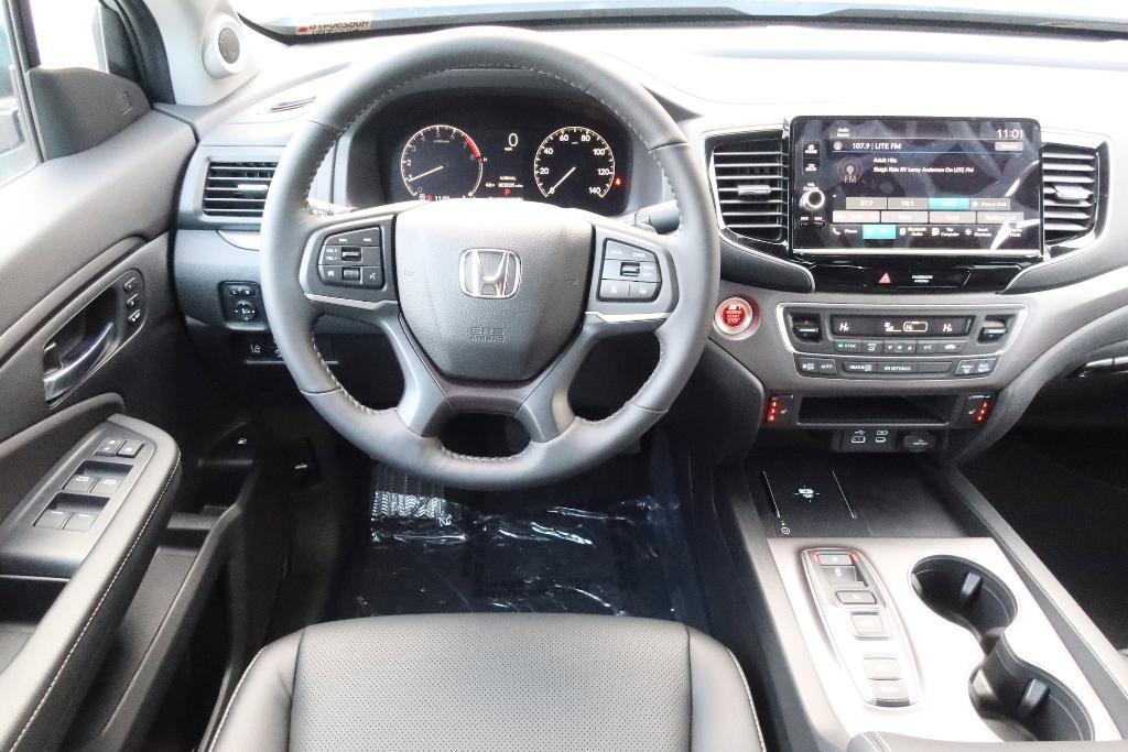 new 2025 Honda Ridgeline car, priced at $45,427