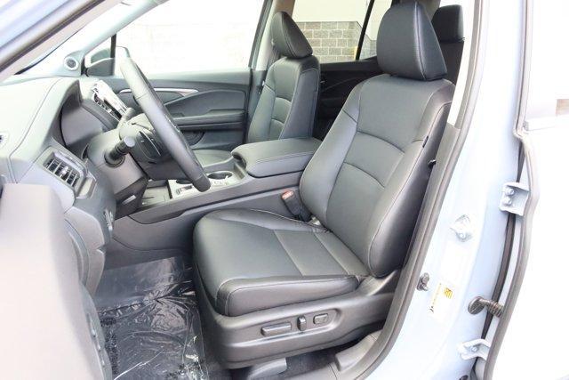 new 2025 Honda Ridgeline car, priced at $46,185