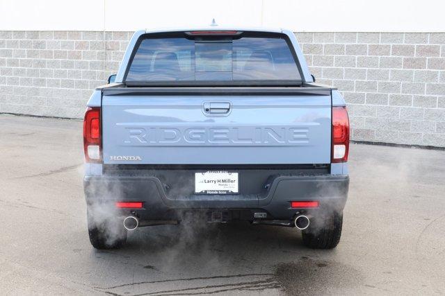 new 2025 Honda Ridgeline car, priced at $46,185