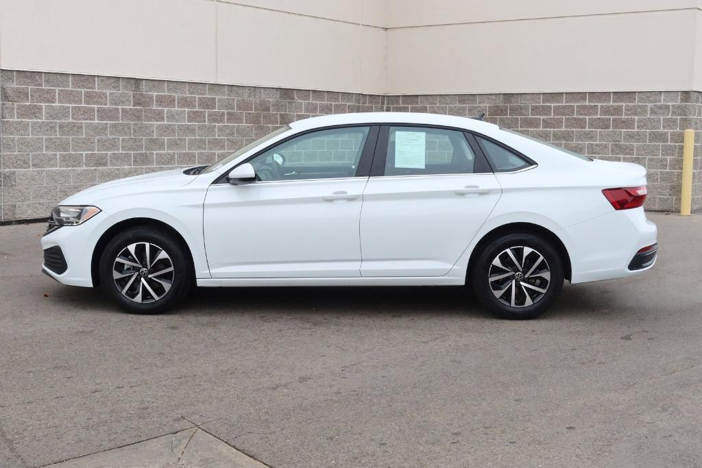 used 2024 Volkswagen Jetta car, priced at $18,433