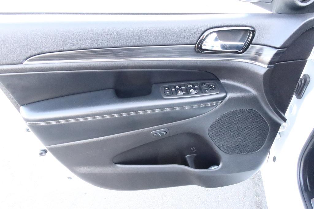 used 2021 Jeep Grand Cherokee car, priced at $24,888